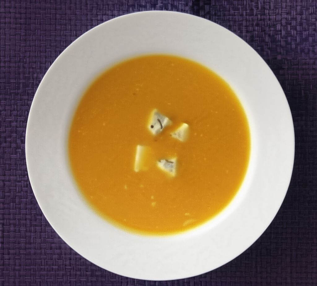 Dyniowy krem z gorgonzolą