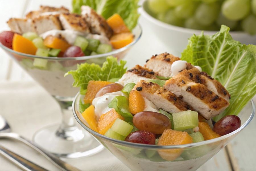 Letnia sałatka koktajlowa