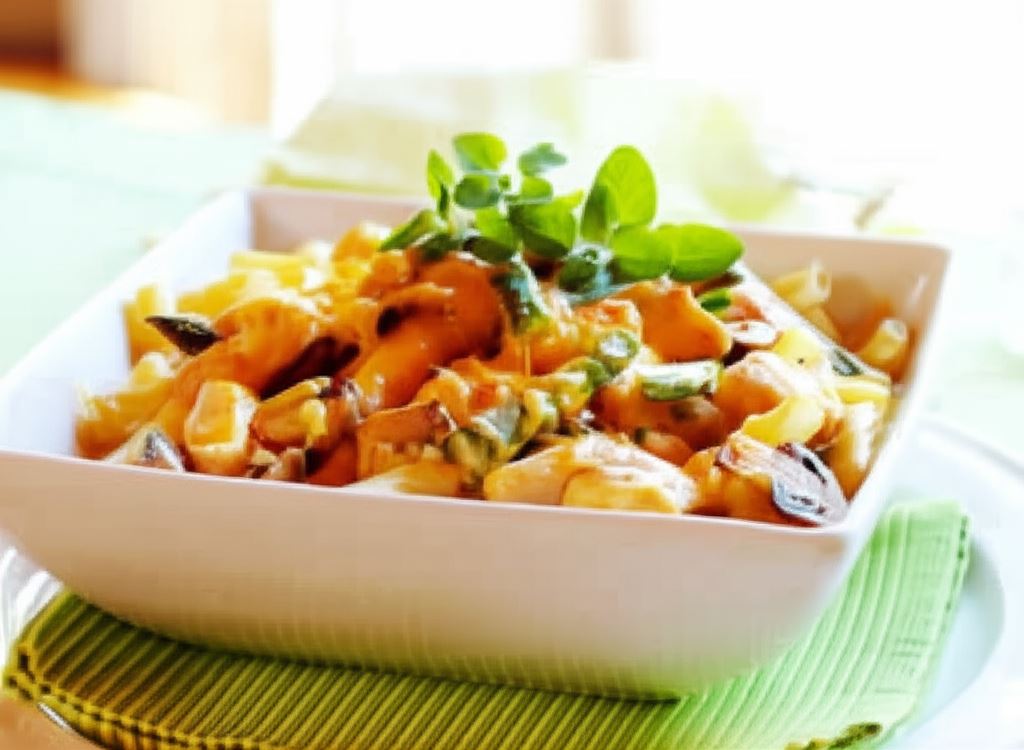 Makaron z kurczakiem i szparagami