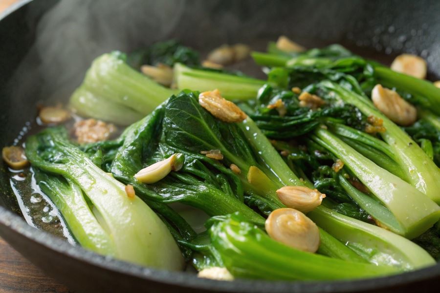 Pak Choi z czosnkiem