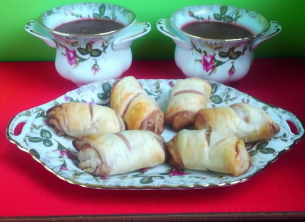 Paszteciki z ciasta francuskiego