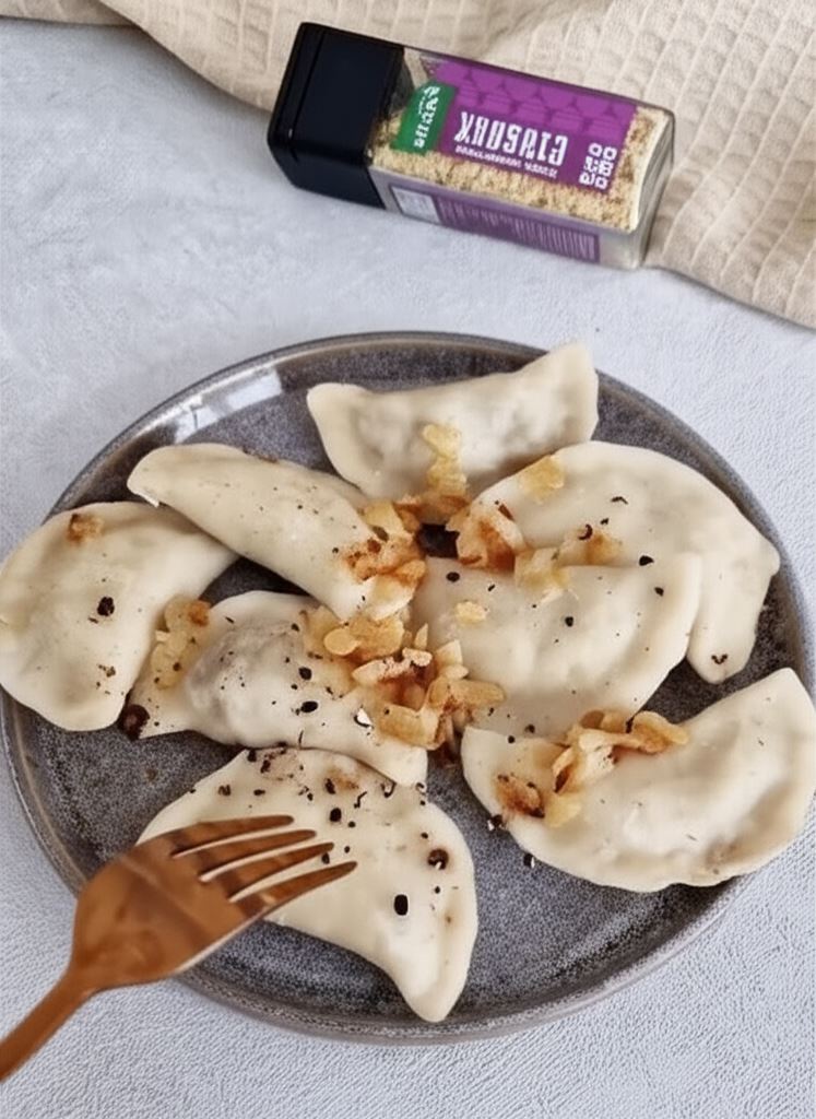 Pierogi z soczewicą i suszonymi pomidorami