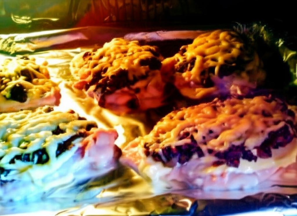 pierś z kurczaka z pieczarkami i serem