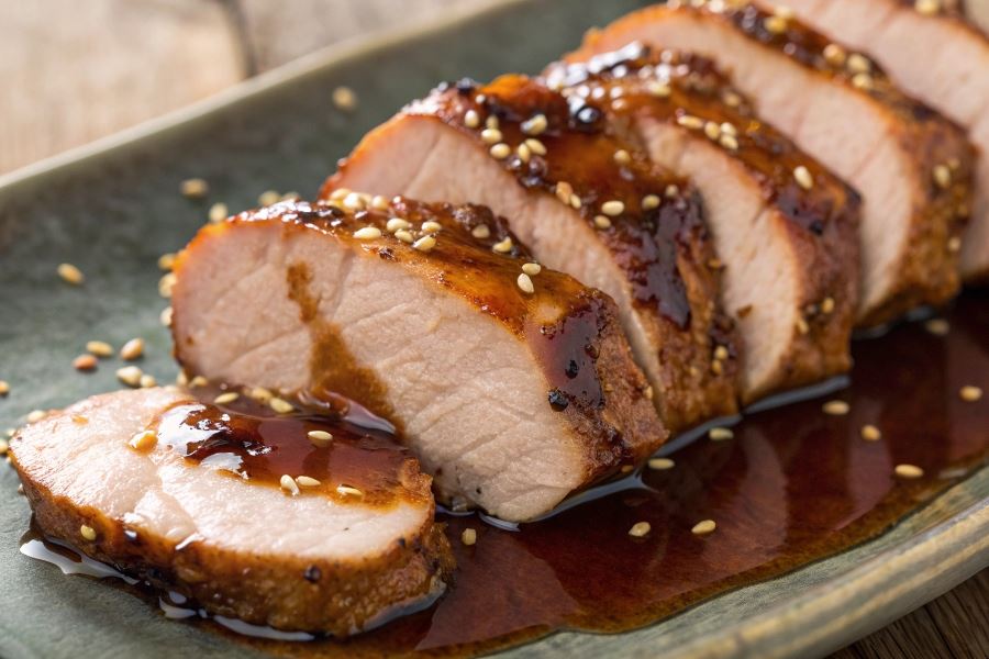 Polędwiczki pieczone glazurowane miodem