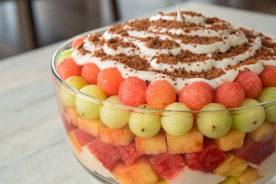 Sałatka owocowa z arbuzem