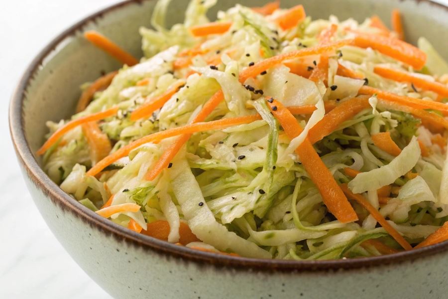 Surówka z kapusty włoskiej