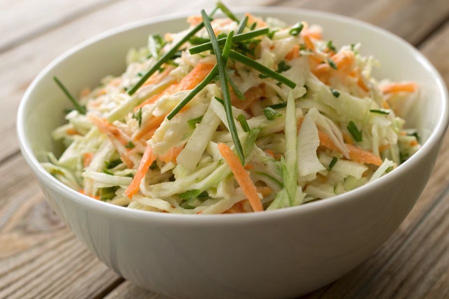 Surówka z selera i marchewki