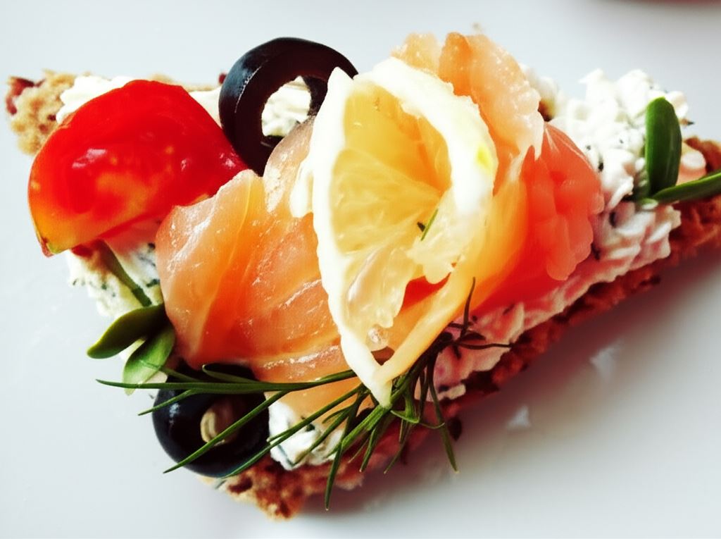 Tartinki z łososiem