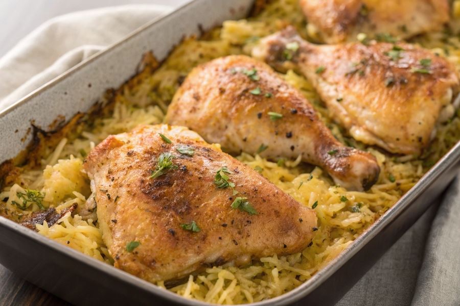 Udka z kurczaka na kiszonej kapuście