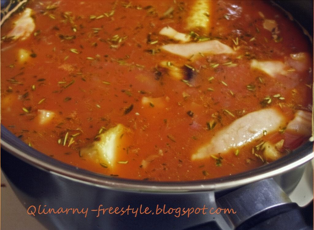 Zupa warzywna na wędzonym boczku