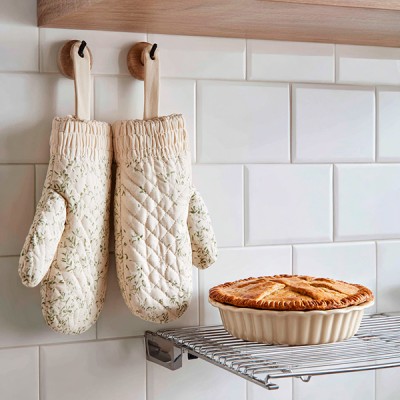 Кухонні рукавички та прихватки