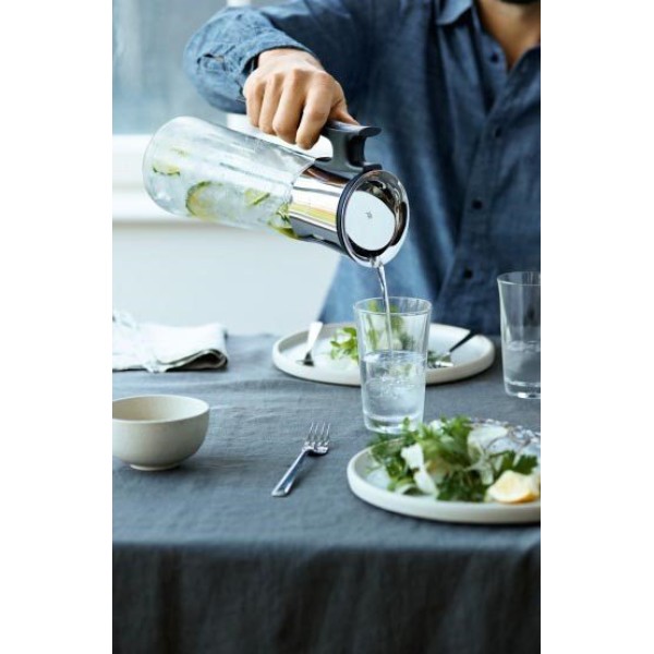 Karafka do wody WMF Basic (1,5 l)