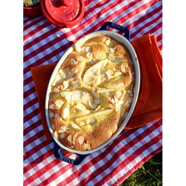 Овальне керамічне тарілка STAUB COOKING 1,1 л, синього кольору