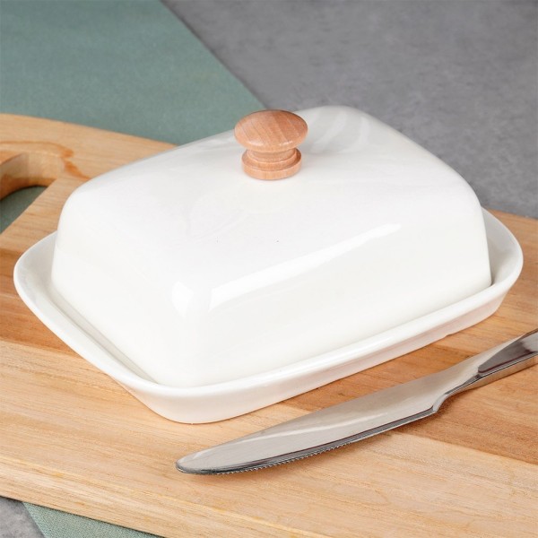 Maselnica VILDE 139678 (ceramiczna, biały korpus z drewnianym uchwytem)