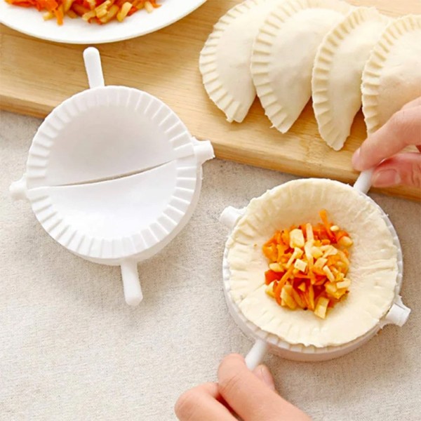 Foremka do lepienia pierogów PRACTIC PIEROGOWNICA (9 cm)