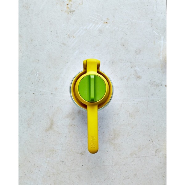 Wyciskacz do cytrusów JOSEPH JOSEPH JJ-JuiceMax (zielony)