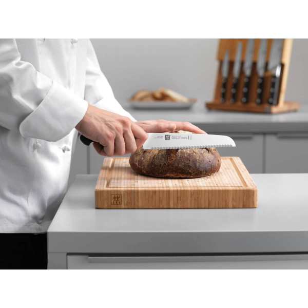 Nóż do pieczywa Zwilling PRO (20 cm)