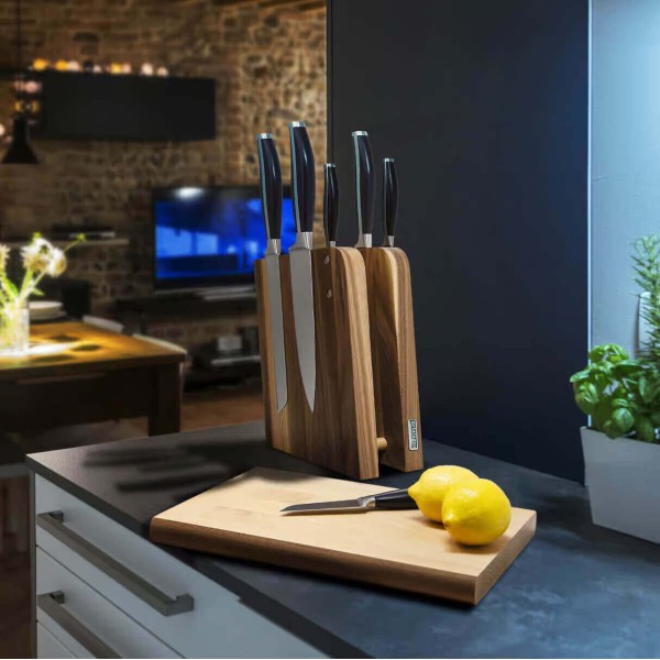 Магнітна підставка для ножів ARTELEGNO GRAND PRIX з букового дерева + кухонна дошка