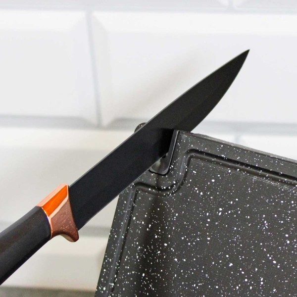 Stojak na noże magnetyczny Brunbeste 3771 (z ostrzałką)