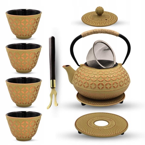 ЧАВУННИЙ ГЛЕЧИК СВІТЛО-ЗОЛОТИСТОГО КОЛІРУ 900 МЛ З ФІЛЬТРОМ ТА ЧАШКАМИ