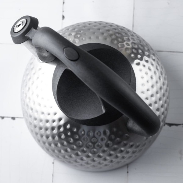 СТАЛЕВИЙ ЧАЙНИК 3.0 Л KLAUSBERG KB-7642