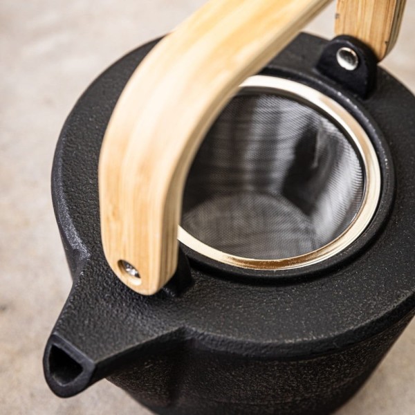 Czajniczek żeliwny do parzenia Kinghoff KH-1845 (1.3 l)