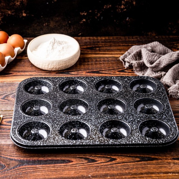 Forma do pieczenia na 12 muffinów Klausberg KB-7841 (powłoka nieprzywieralna)