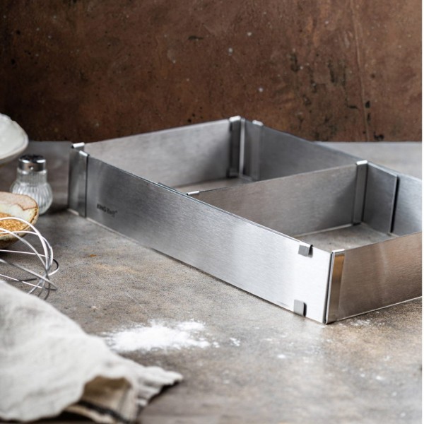 Regulowana forma do ciasta Kinghoff KH-1907 (34–52 x 27–18,5 x 5 cm)