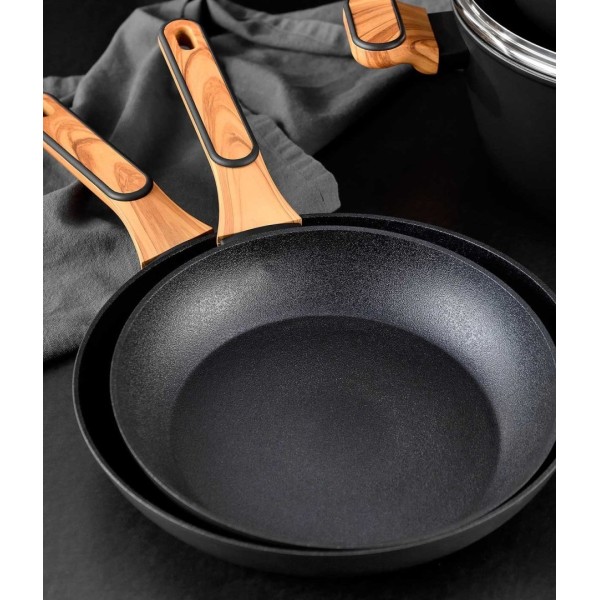 Patelnia tradycyjna Bergner BG-56031 (24 cm)