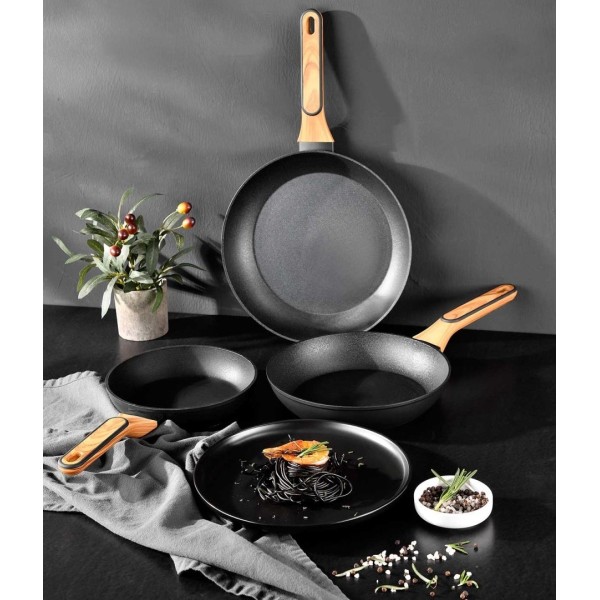 Patelnia tradycyjna Bergner BG-56032 (28 cm)