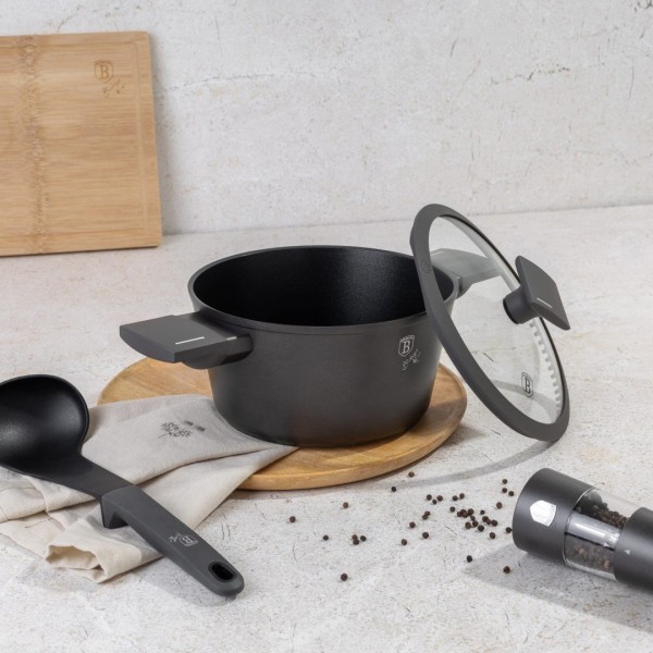 ТИТАНОВА КАСТРУЛЯ З КРИШКОЮ 20 СМ 2,5 Л BERLINGER HAUS АНТРАЦИТ BH-8130