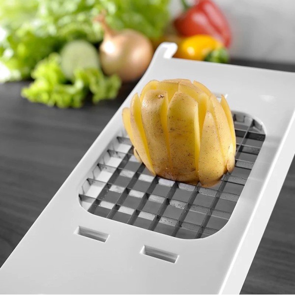 Пластиковий алігатор з насадкою для картоплі фрі