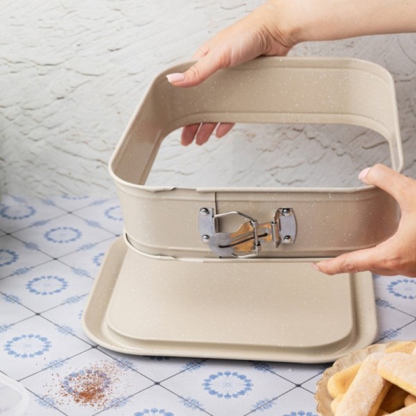 Tortownica kwadratowa rozpinana Kinghoff KH-1977 (27,5x27,5 cm)