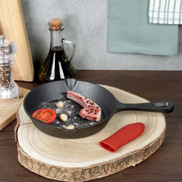 Patelnia żeliwna VILDE 199035 (25 cm)