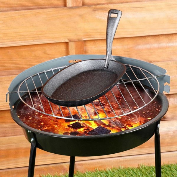 Patelnia żeliwna VILDE 199071 CAST LINE (z deską do serwowania)