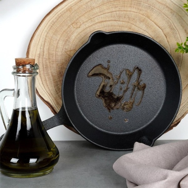 Patelnia żeliwna VILDE 199034 (20 cm)